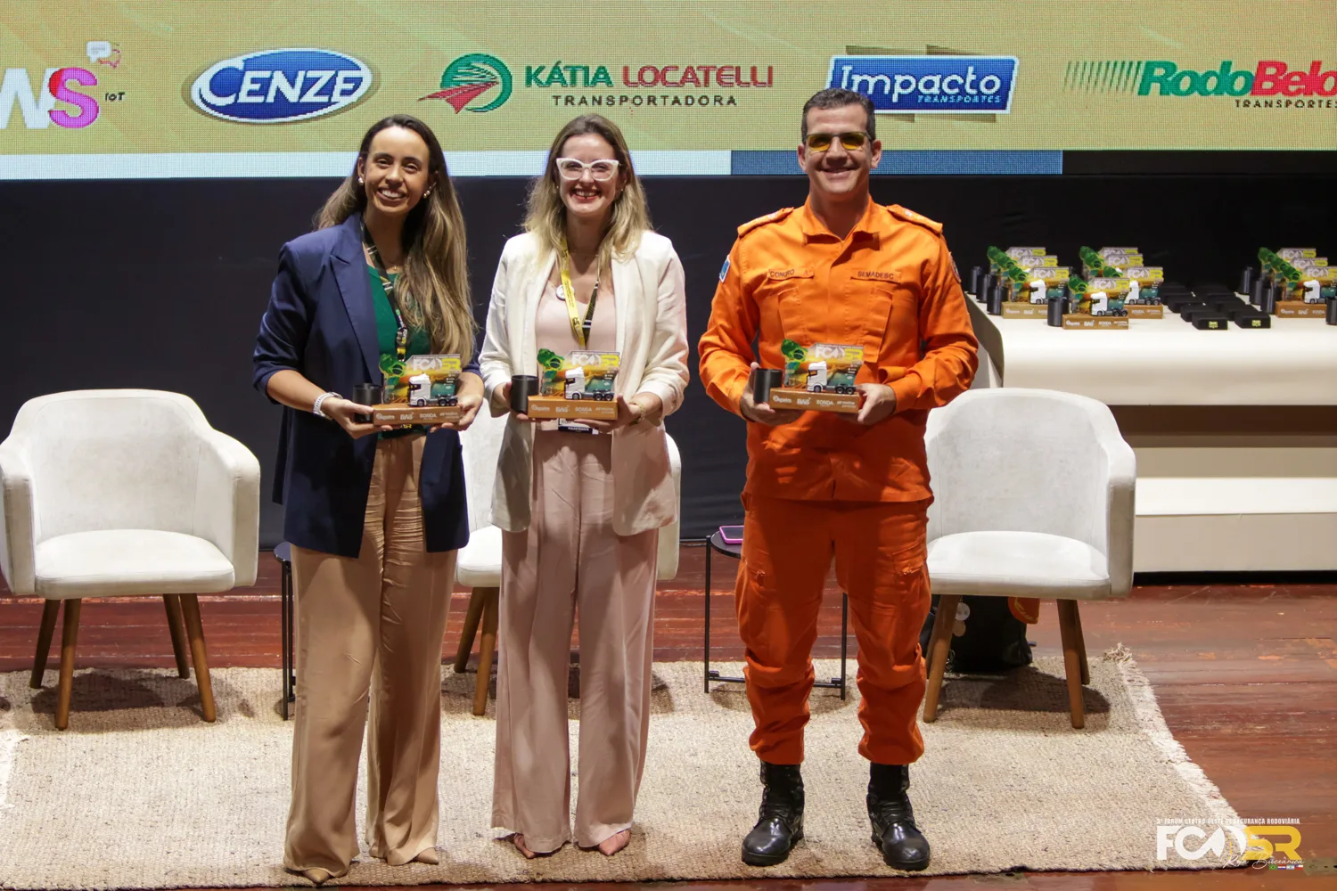 Registro de reconhecimento durante o encontro